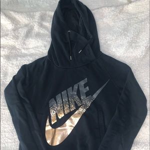 ⭐️ COMFY ⭐️ Nike sweatshirt